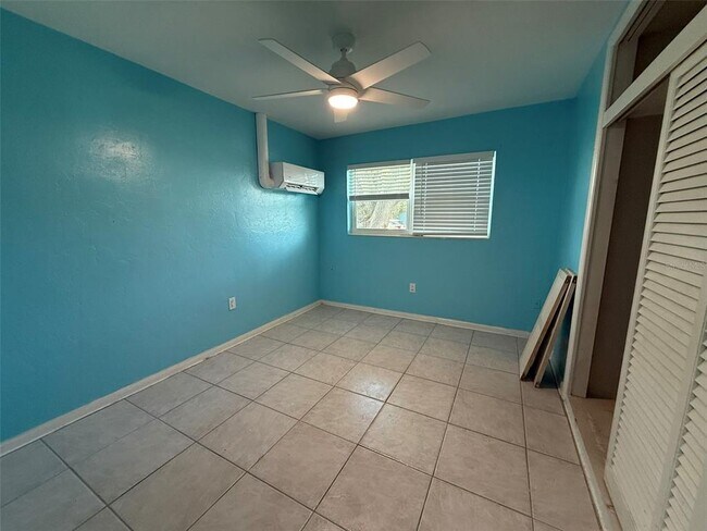 Foto del edificio - 21282 Coulton Ave