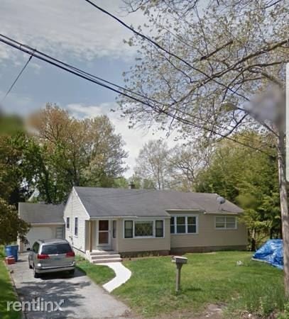 Building Photo - 99 Bouffard Ave