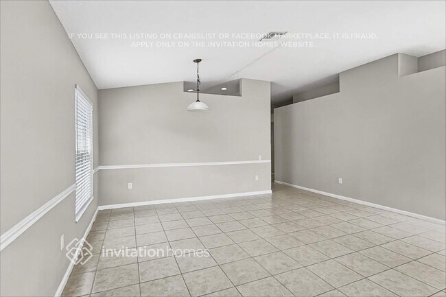 Foto del edificio - 30237 Glenham Ct