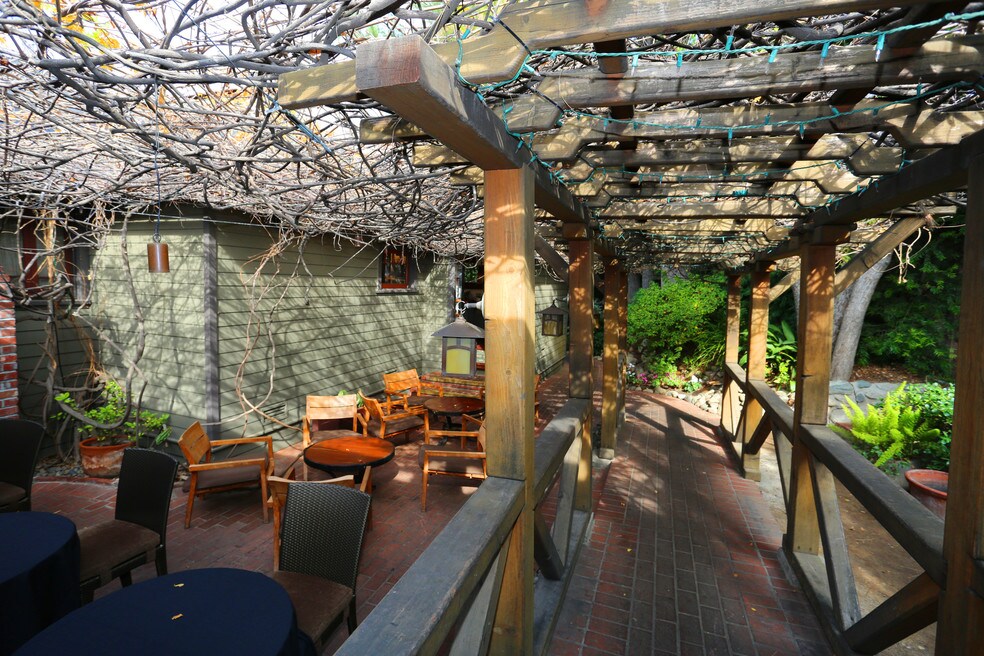 La CrescentaMontrose Apartments for Rent Montrose, CA 54 Rentals