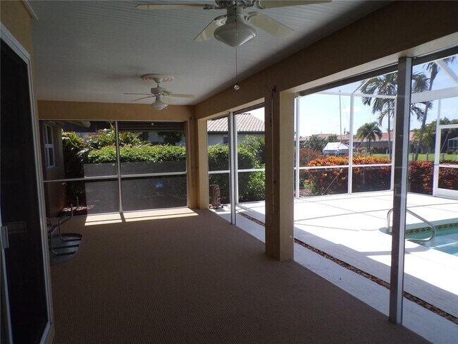 Foto del edificio - ANNUAL - UNFURNISHED RENTAL - UNFURNISHED ...