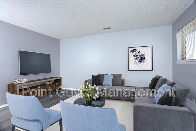 Foto del edificio - 7355 Newell St