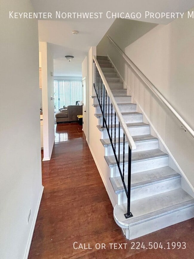 Foto del edificio - 519 Woodcrest Dr