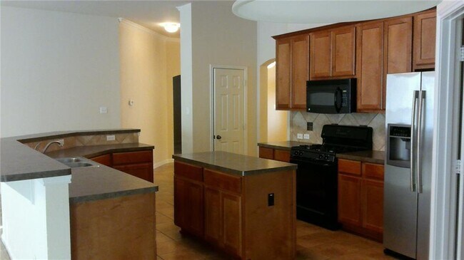 Building Photo - 13205 Kenswick Dr