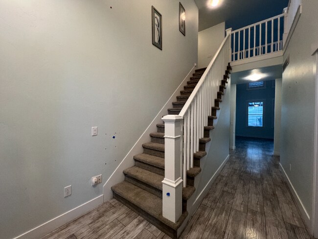 Building Photo - 10956 Eureka Dune Dr