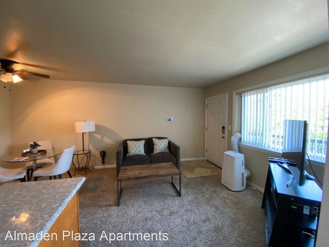 Building Photo - 2439 Rinconada Dr