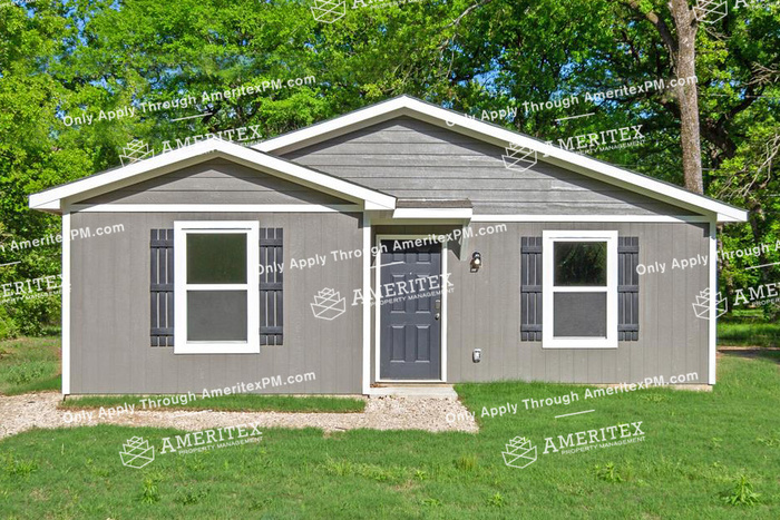 Foto principal - 6145 Choctaw Dr