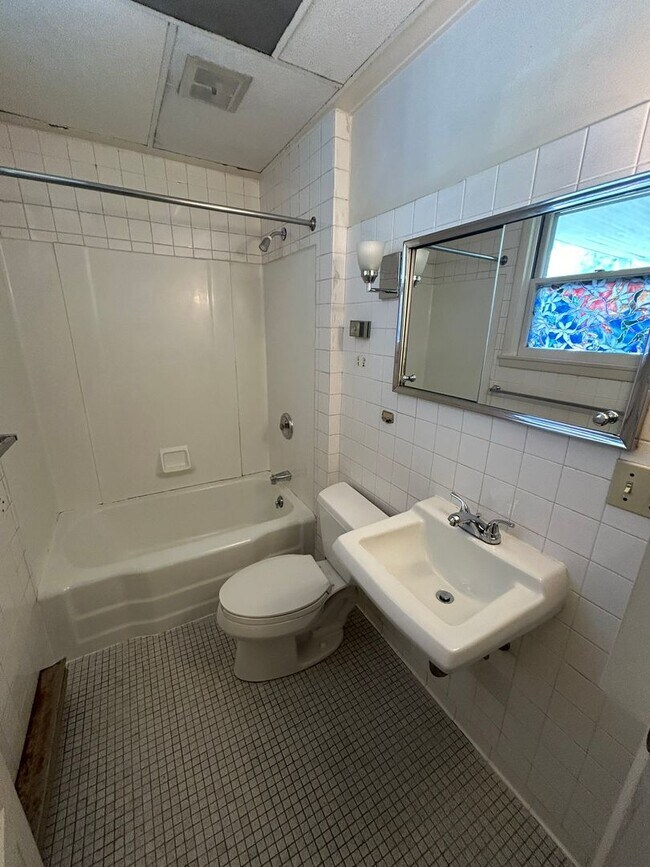 Foto del edificio - 120-126 North Willard St