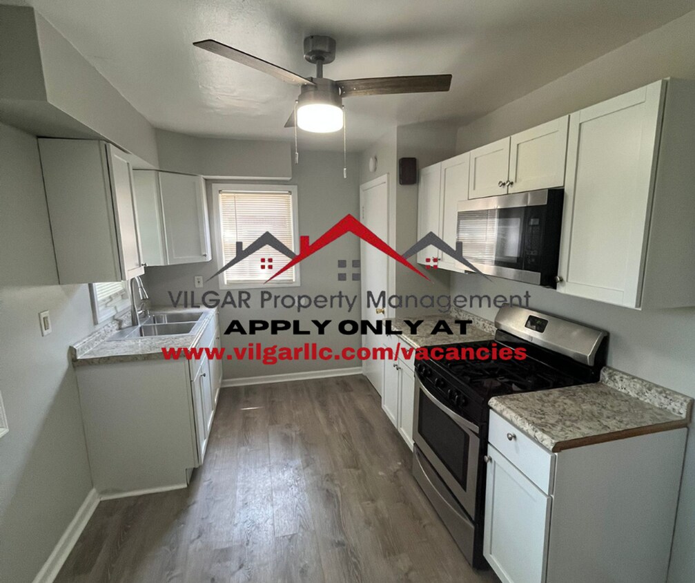 Foto principal - Wow, what a home! This stunning 3 bedroom,...