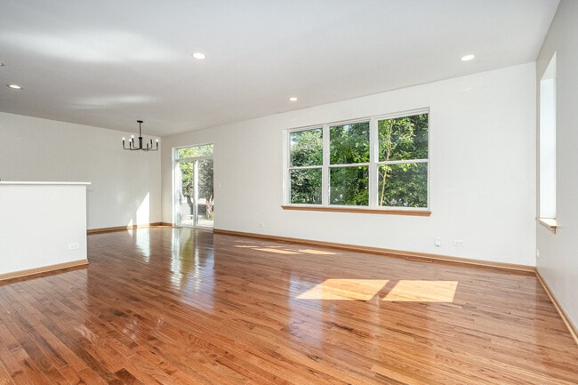 Foto del edificio - 786 Bohannon Cir