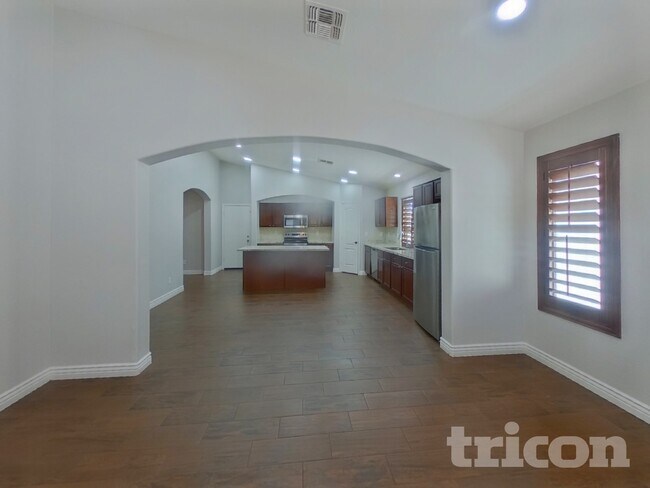 Foto del edificio - 4227 S 104th Ave