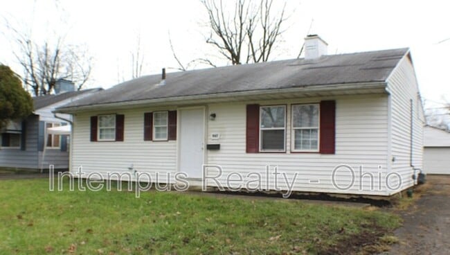 Foto del edificio - 967 Duxberry Ave