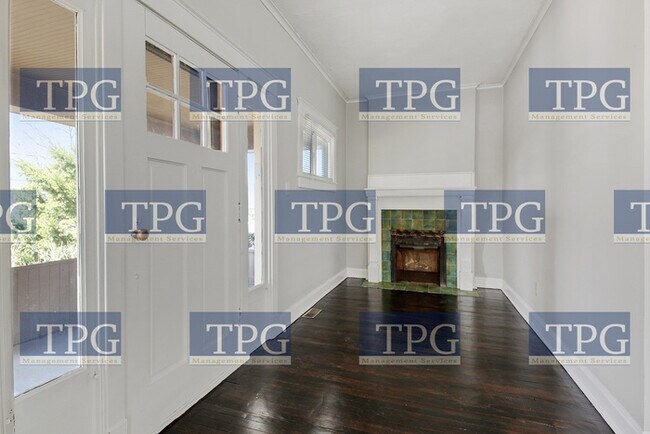 Foto del edificio - 573 S Crescent Ave