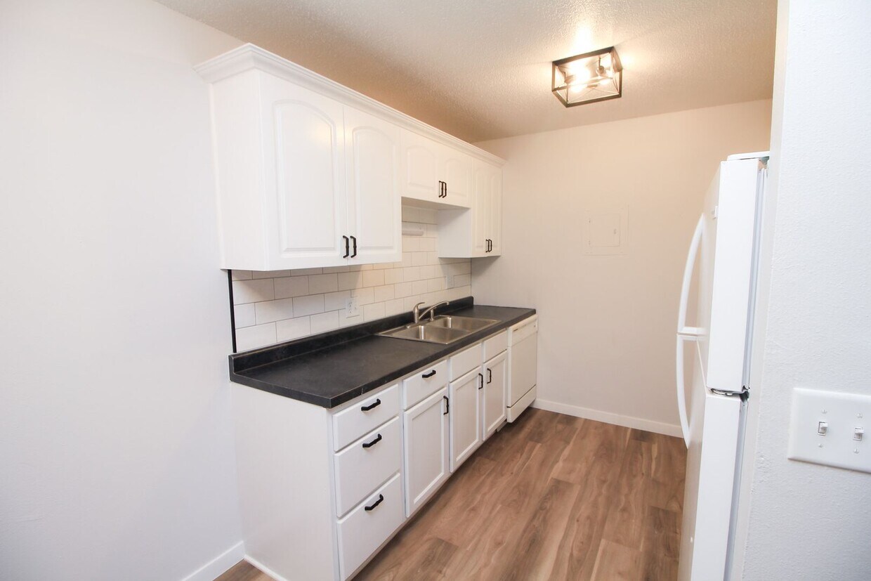 Foto principal - Renovated 2 Bedroom Downtown Sioux Falls!