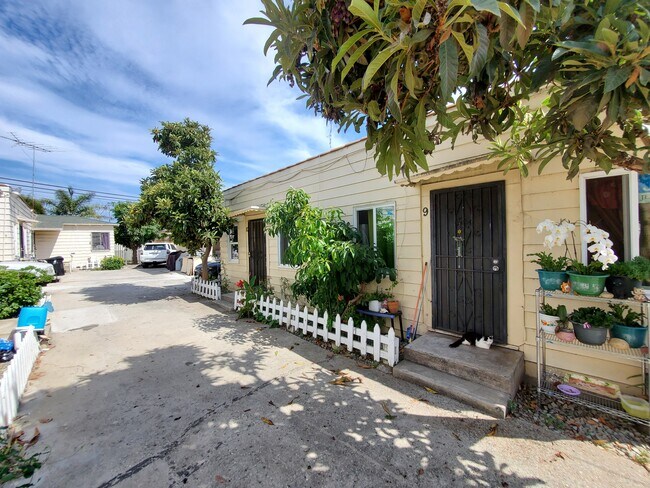 Foto del edificio - 13108 S Vermont Ave