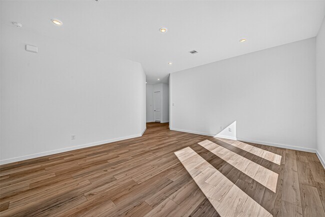 Foto del edificio - 11119 Poplar Tree Dr