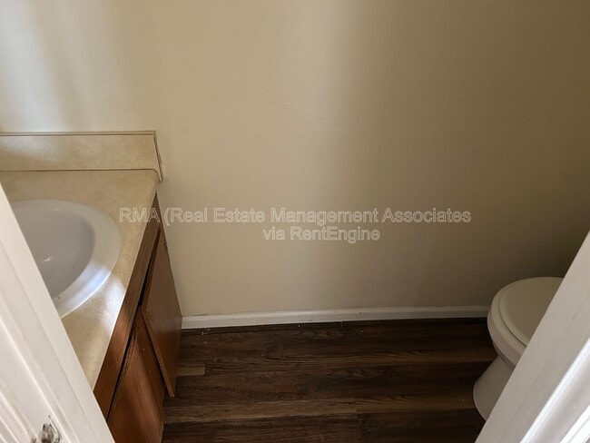 Foto del edificio - 108 Westwind Ct