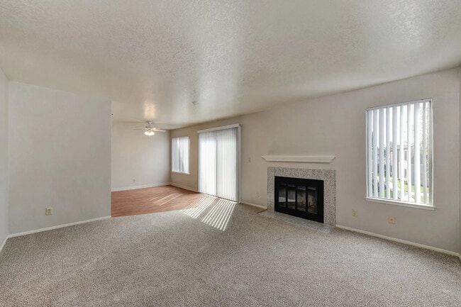 Building Photo - Lakeview Village Apartments