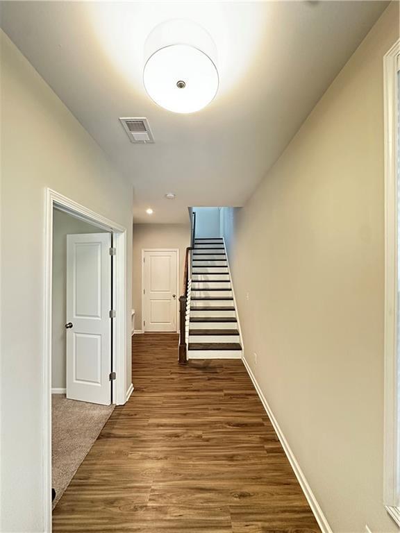 Foto del edificio - 6550 Cortland Walk