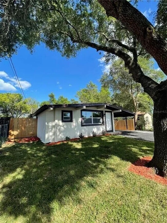 Foto del edificio - 8403 N Semmes St