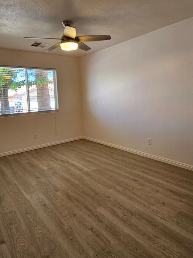 Foto del edificio - 2425 S 770 W