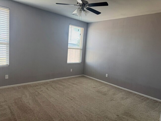 Foto del edificio - 6812 Anthem Rd