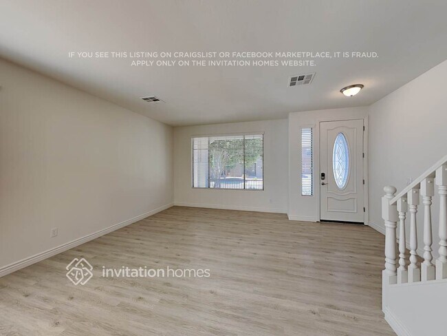 Building Photo - 14536 W Maui Ln