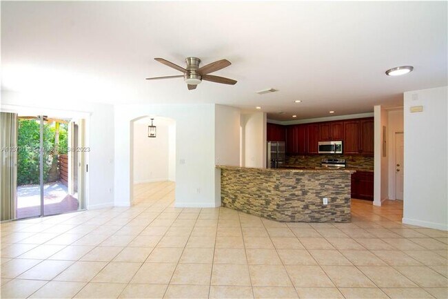 Foto del edificio - 16001 SW 43rd Terrace