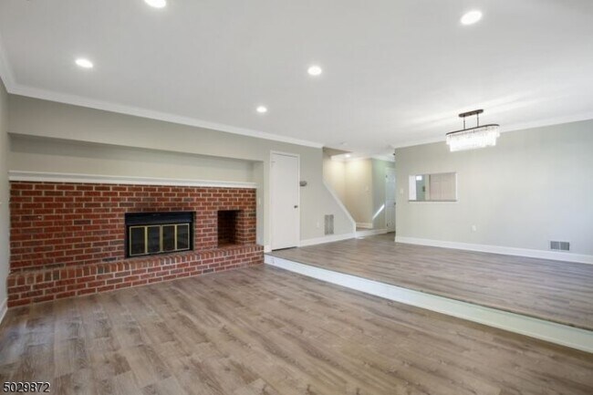 Foto del edificio - 116 Woodward Ln