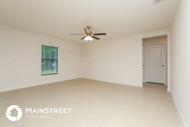 Building Photo - 35669 Rose Moss Ave