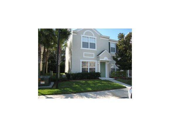 Foto principal - 1321 Hampton Park Ln