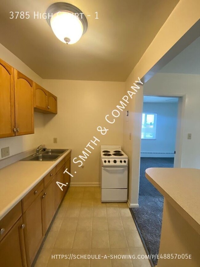 Building Photo - 3785 High Ct