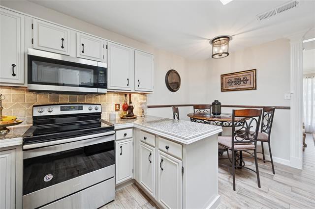Building Photo - 235 Stallion Dr
