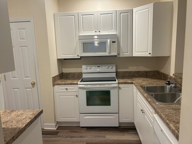 Foto del edificio - 742 Indica Ct