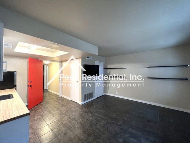Foto del edificio - 2 br, 1 bath House - 1211 R Street