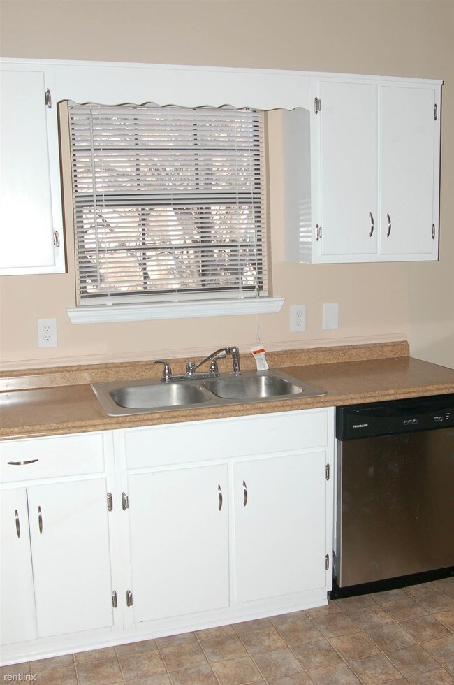 Building Photo - 3 br, 2 bath House - 5486 Mallard Trail