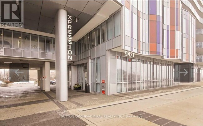 Photo du bâtiment - 9471 Yonge St