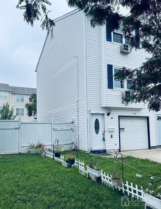 39 Larch St, Carteret, NJ 07008 Condo for Rent in Carteret, NJ