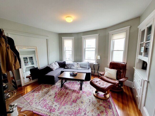 Foto del edificio - 86 Conwell Ave
