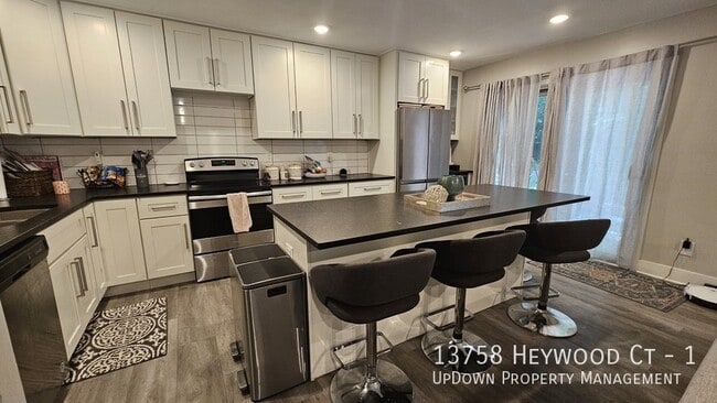 Building Photo - 13758 Heywood Ct