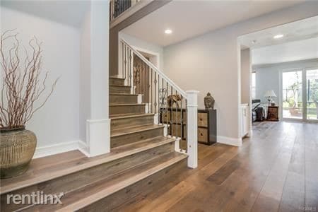 Building Photo - 4 br, 3 bath House - 8 Wild Rose Pl