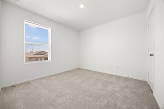 Building Photo - 17331 Glacier Frst Ln