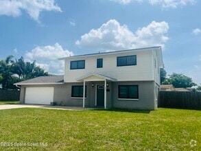 Building Photo - 390 Sabal Ave
