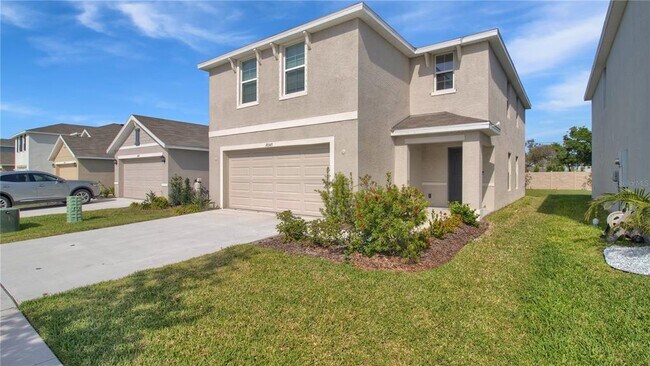 Building Photo - 16545 Mosaic Oar Dr