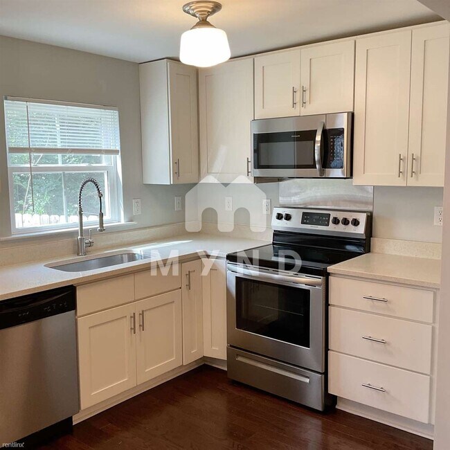 Foto del edificio - 3 br, 2 bath House - 1918 E Main St