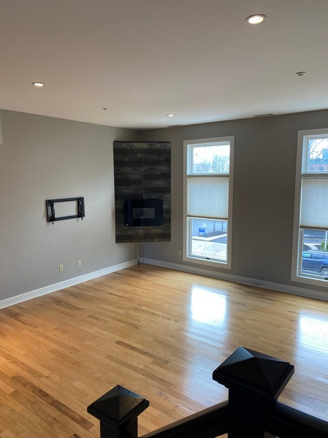 111 N Walnut St Unit 111, Wooster, OH 44691 Condo for Rent in Wooster