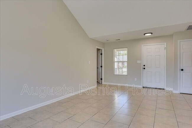 Foto del edificio - 4851 Jasmine Way