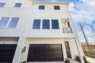 Building Photo - 412 N Stiles St