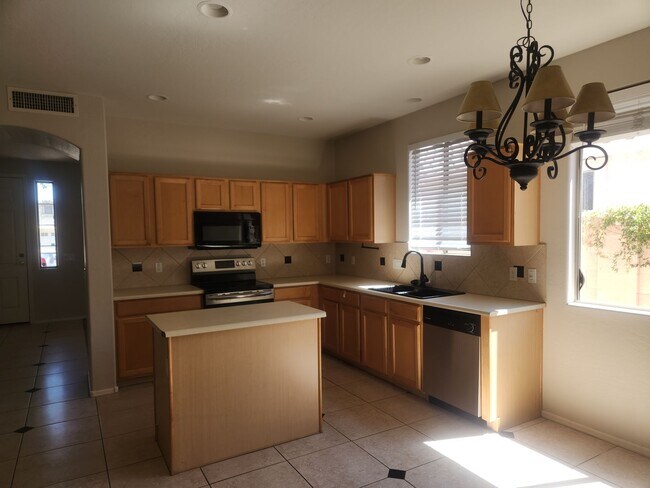 Foto del edificio - Immaculate Golf Community Home