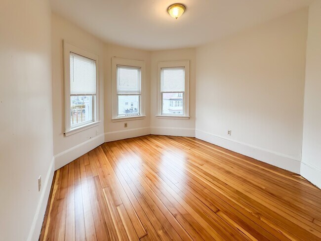 Foto del edificio - 620 River St